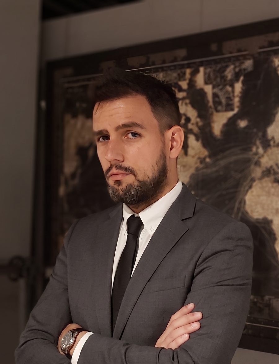 Enrique J. Romero